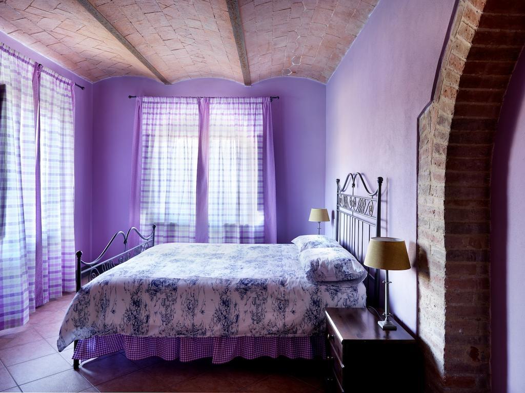 Agriturismo Piettorri Казоле-д'Эльса Номер фото